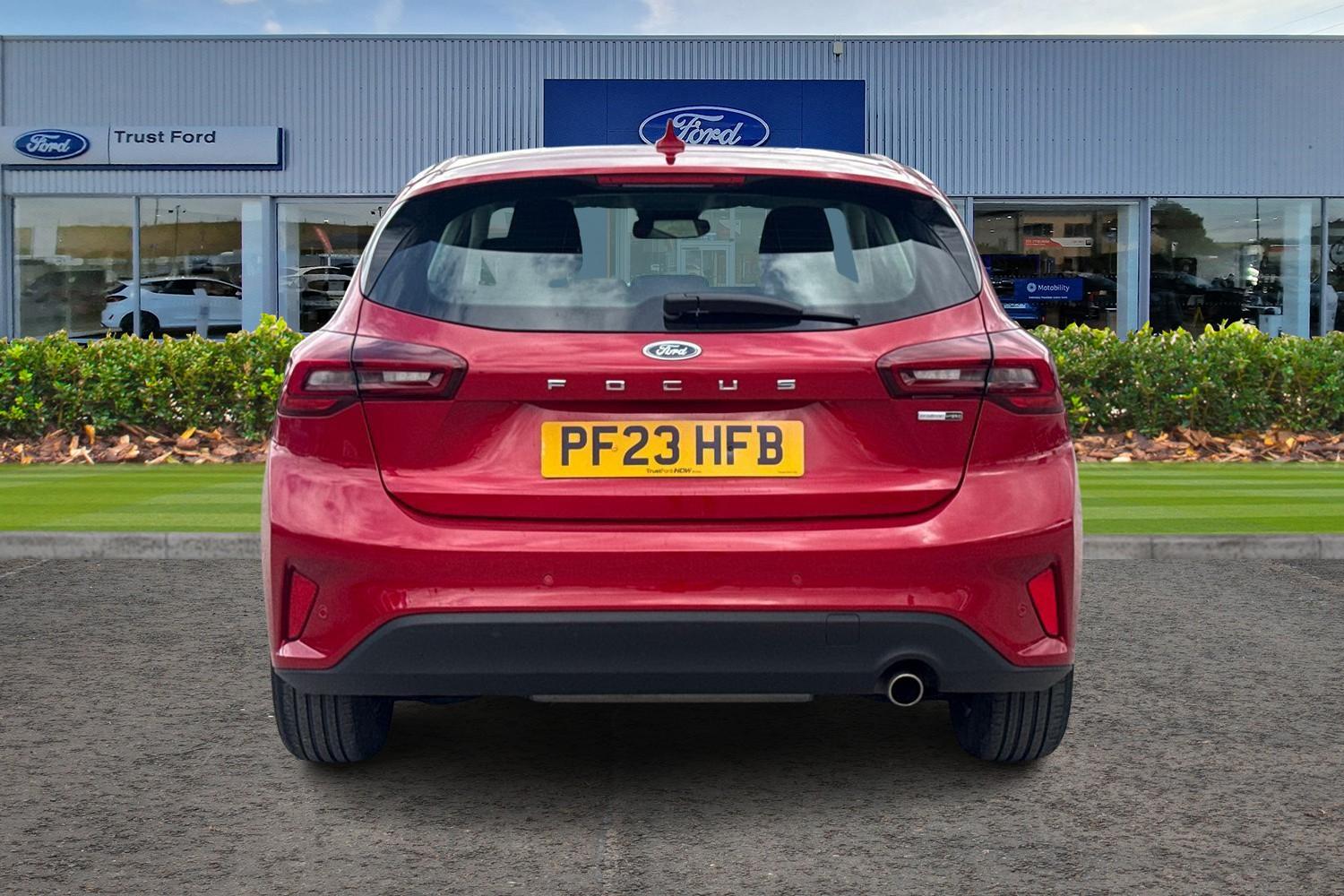 Ford FOCUS Photo 6