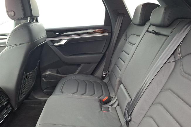 Volkswagen Touareg Photo 9