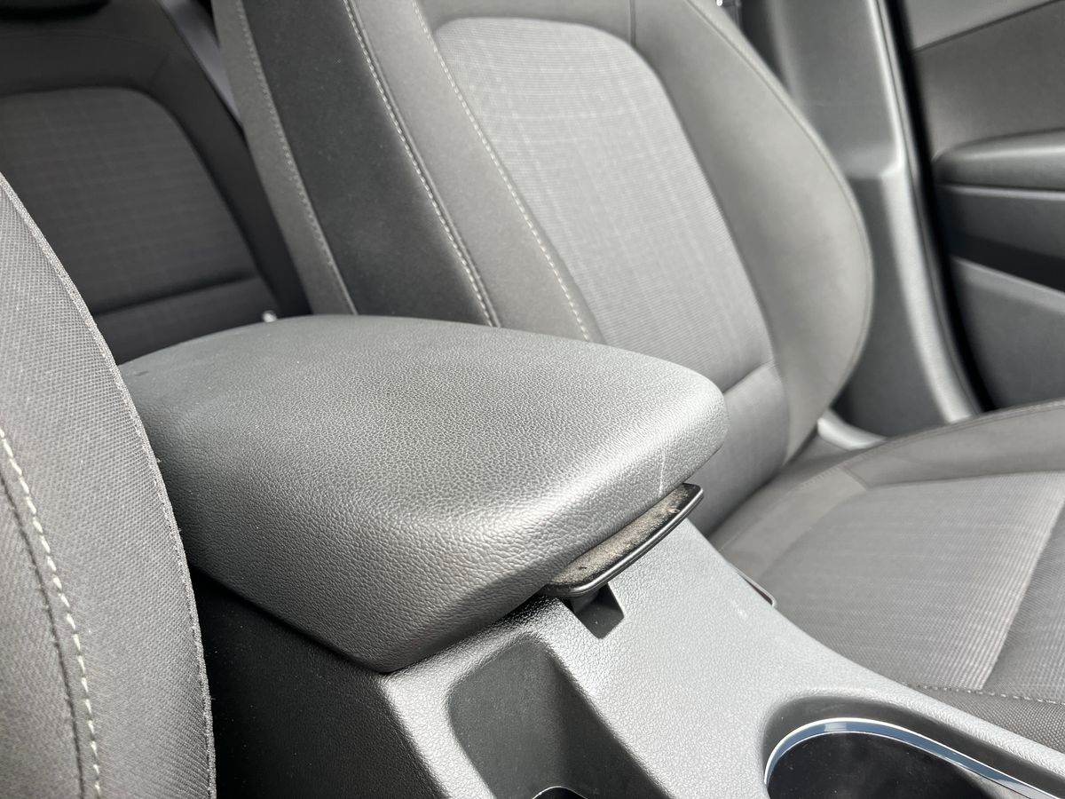 Hyundai KONA Photo 33