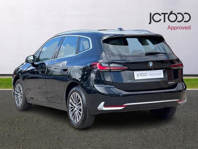 BMW 2 Series Active Tourer Photo 3