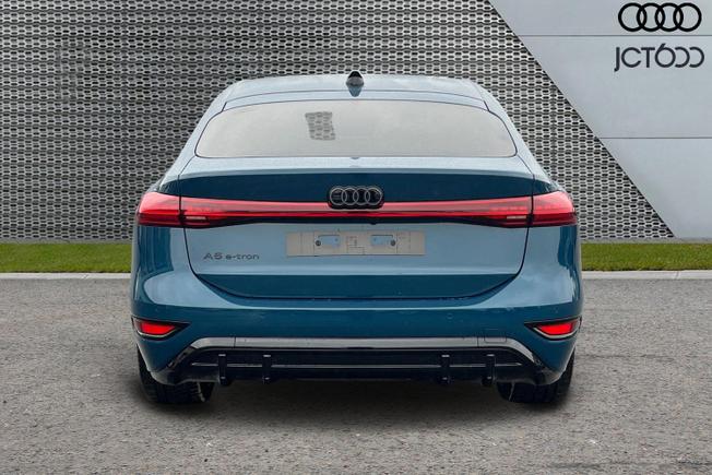 Audi  A6 Sportback Photo 7