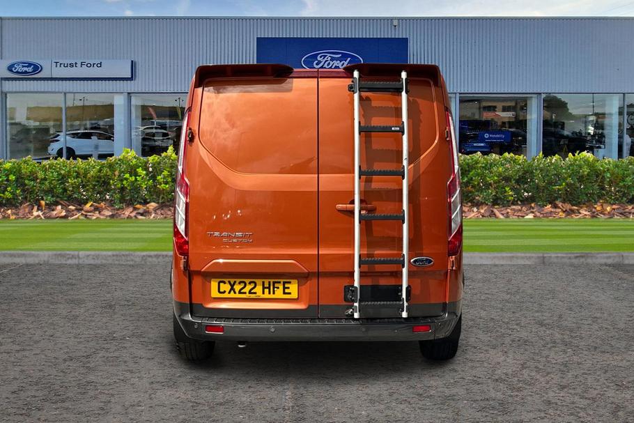 Used Ford TRANSIT CUSTOM CX22HFE 12