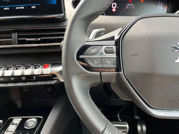Peugeot 5008 Photo autoimg-c17d722b13066b073acbabb308cb0305c3544b18.jpg
