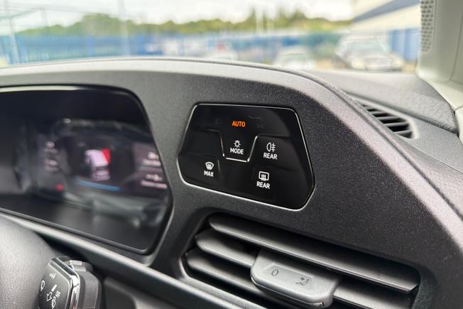 VOLKSWAGEN Caddy Maxi Photo 39