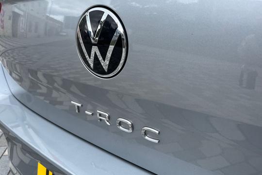 Volkswagen T-roc Photo autoimg-c181fb652e665234f83b69b4fa608d5ad6d6f00c.jpg