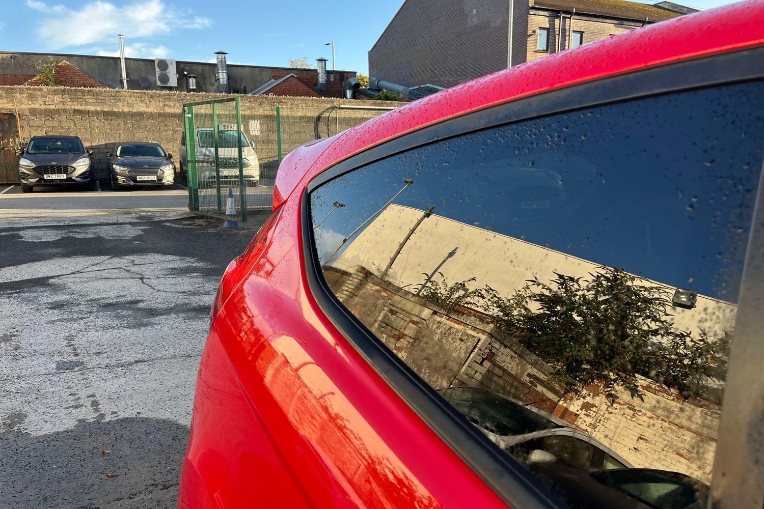 Ford FIESTA Photo 38