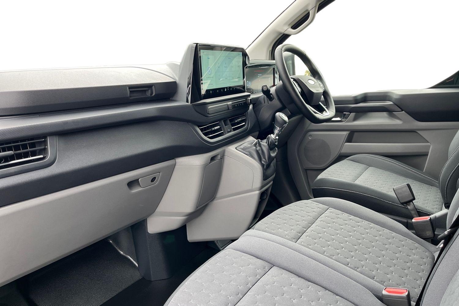 Ford TRANSIT CUSTOM Photo 3