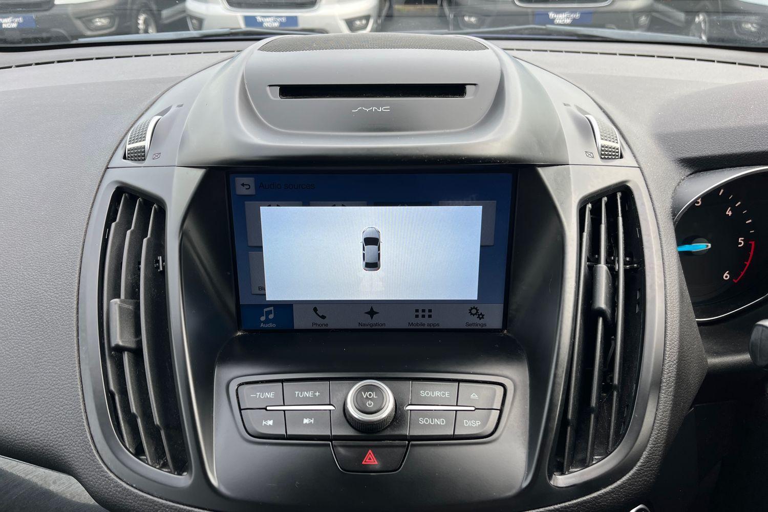 Ford KUGA Photo 38