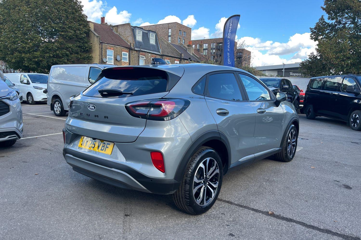 Ford PUMA Photo 35