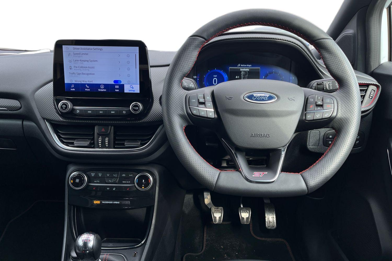 Ford PUMA Photo 10