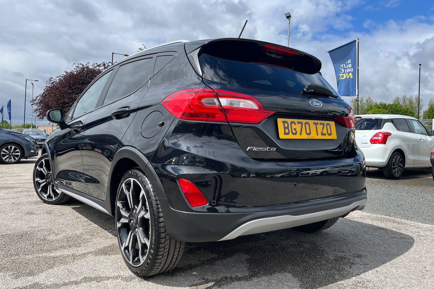 Ford Fiesta Photo 37