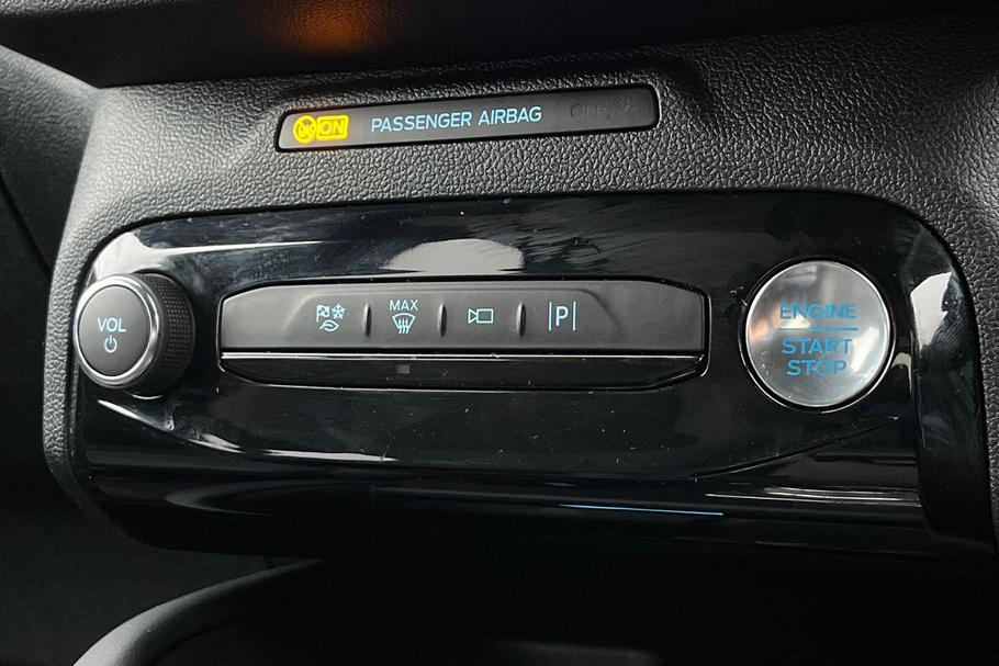 Used Ford Kuga WN25HTF 33