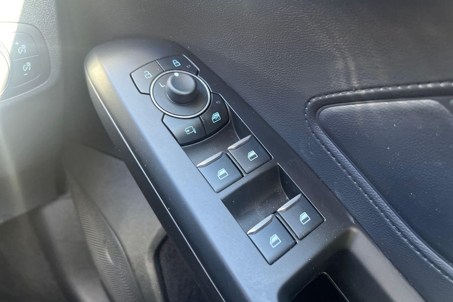 Ford Focus Photo 15