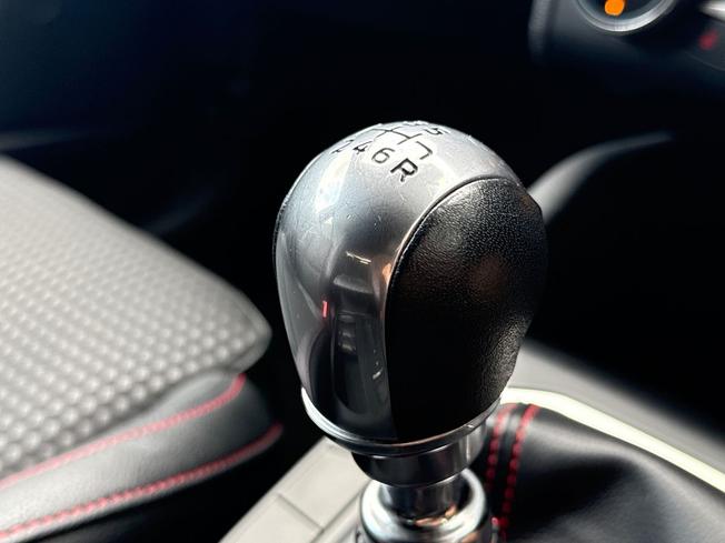 FORD Focus Photo 51