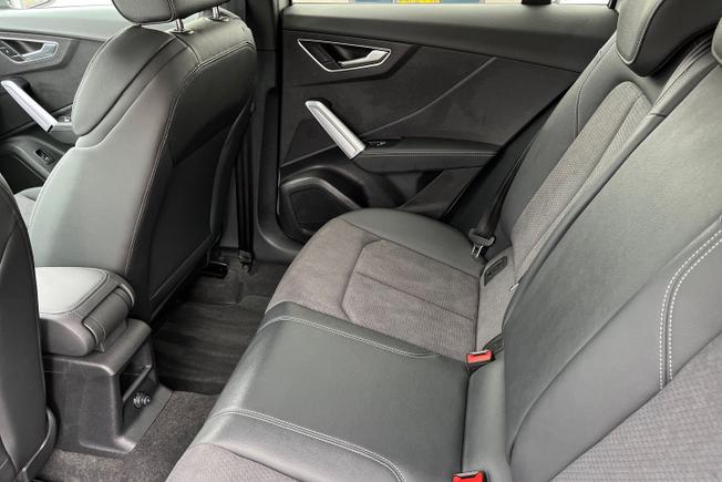 AUDI  SQ2 Photo 47