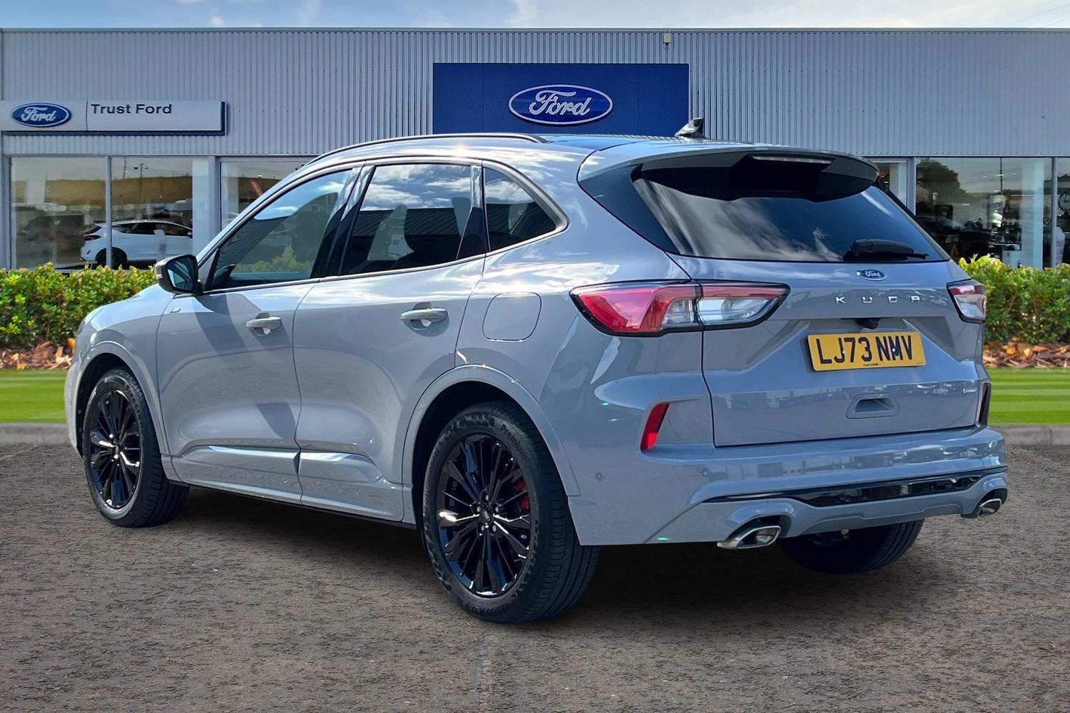 Ford KUGA Photo 1