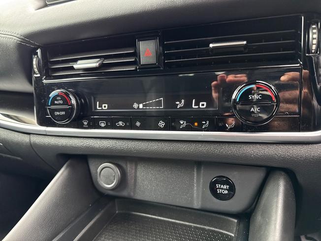 NISSAN Qashqai Photo 33