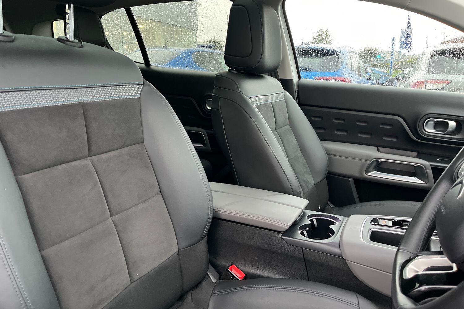 Citroen C5 AIRCROSS Photo 16