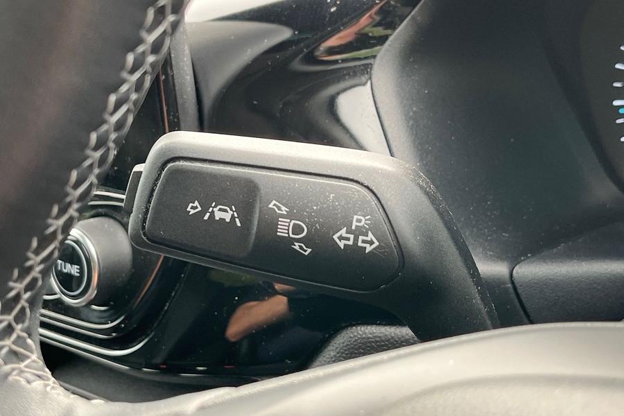 Ford FIESTA Photo autoimg-c19e0abc4bc7c376d66c3c118bb923595fbbcf5b.jpg