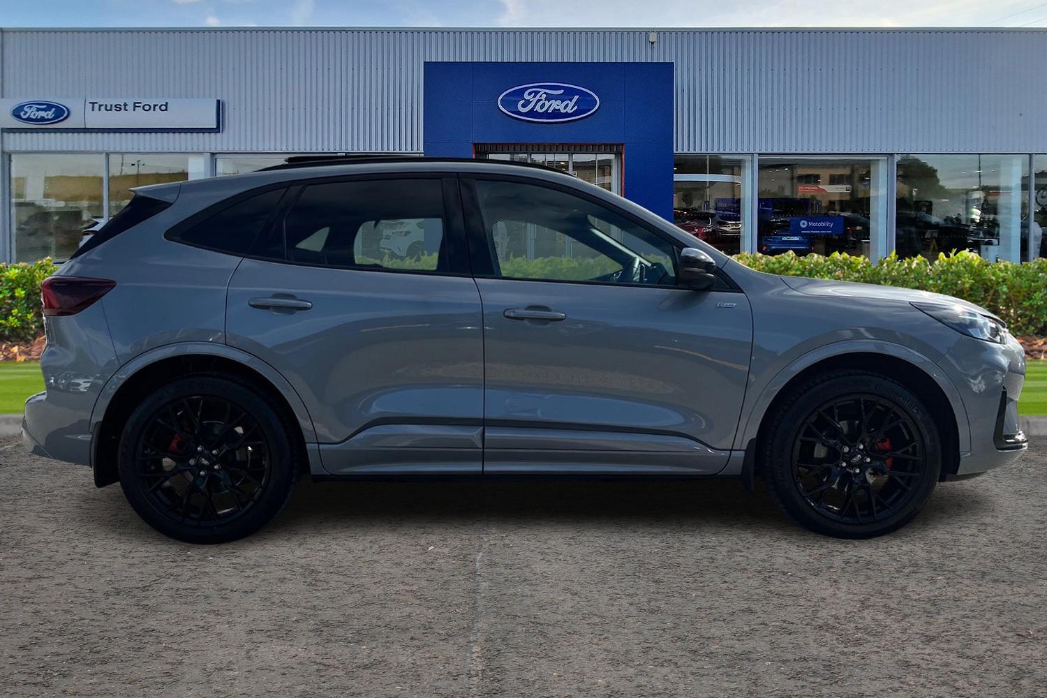Ford Kuga Photo 2