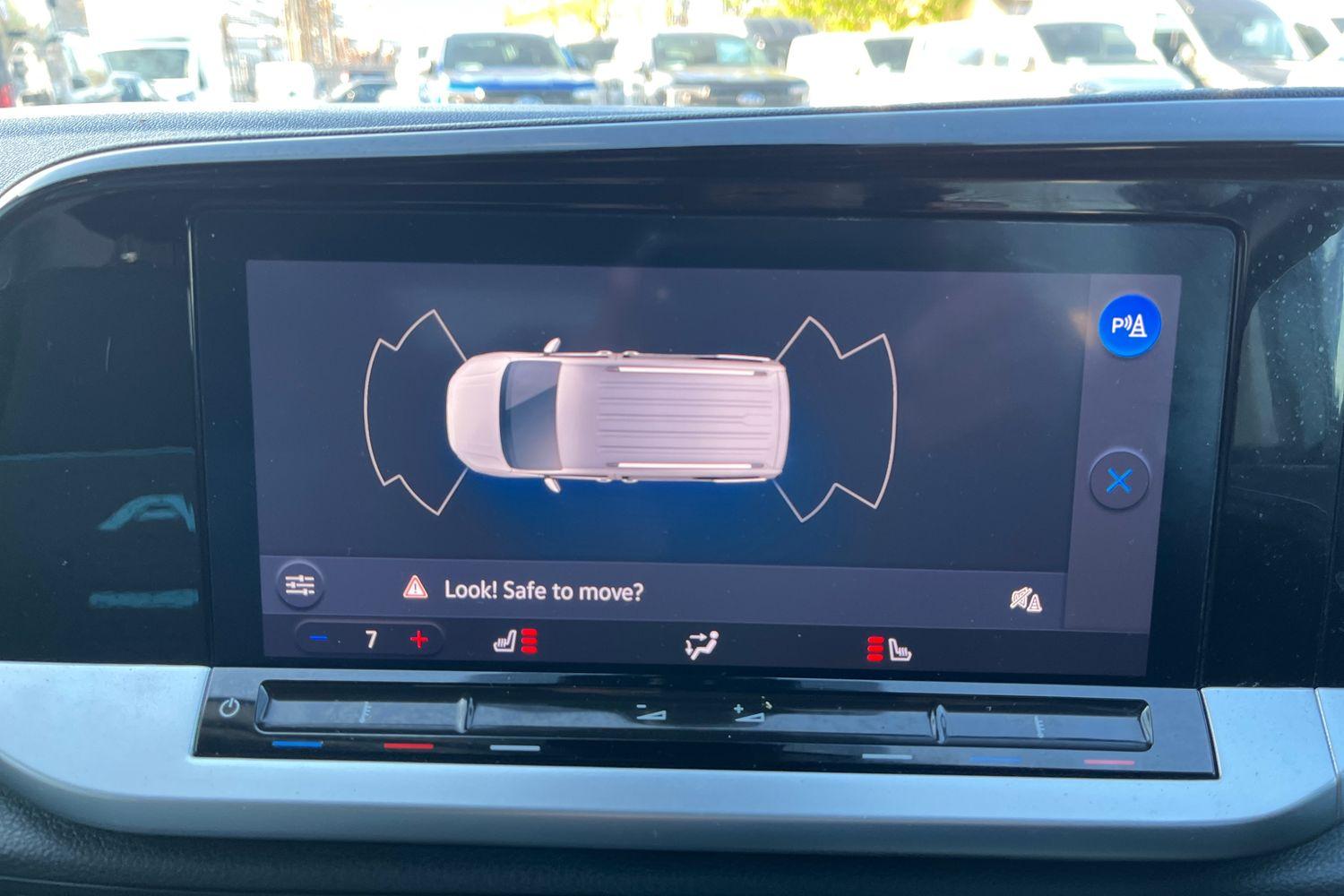 Ford TOURNEO CONNECT Photo 27