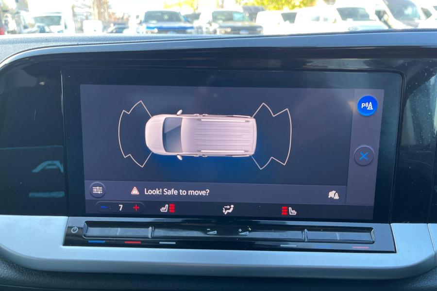 Ford TOURNEO CONNECT Photo autoimg-c1a165e3541ea6b2e30b4b72dc728836cde8bdba.jpg