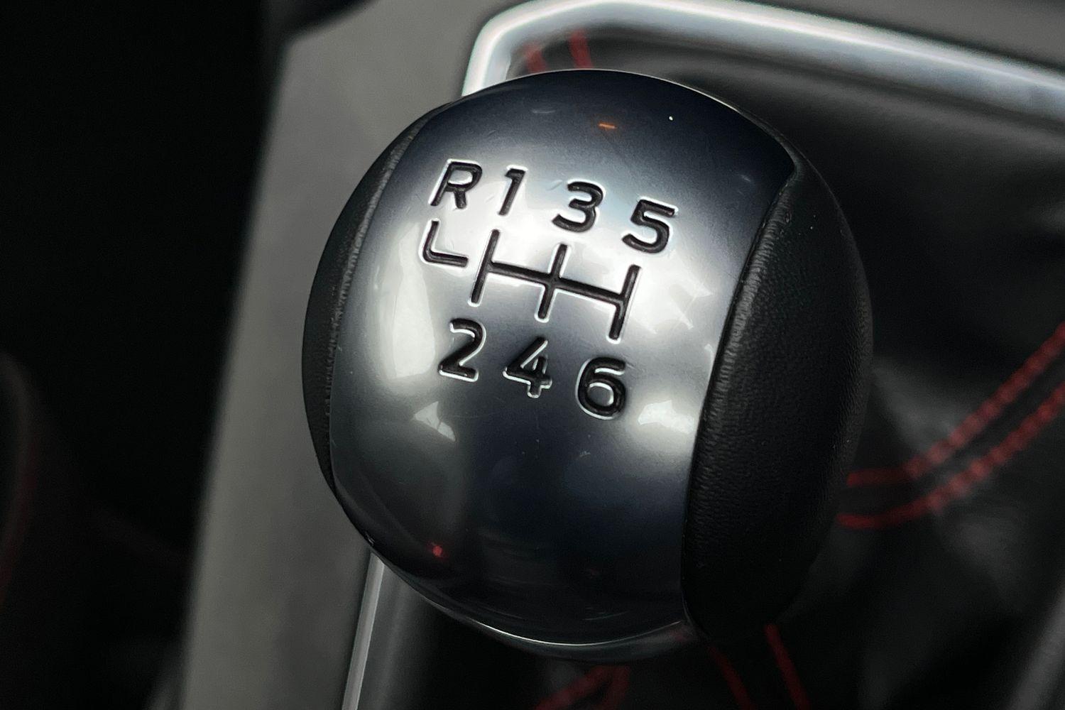 Ford KUGA Photo 35
