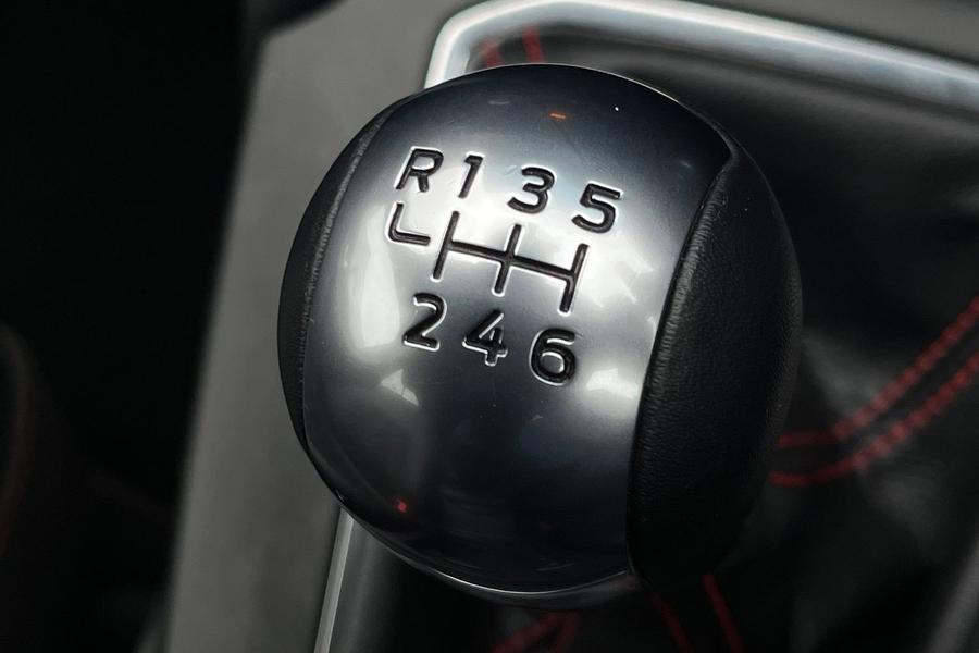 Ford KUGA Photo autoimg-c1a3193ae53a0adac0cd77ba1813a8500de66bb7.jpg