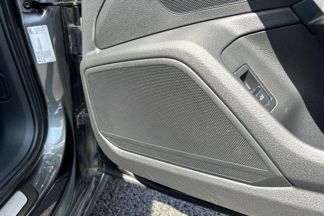 AUDI A6 Avant Photo 58