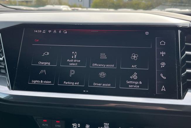 AUDI Q4 E-Tron Photo 34