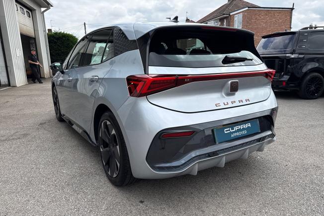 CUPRA Born Photo 23