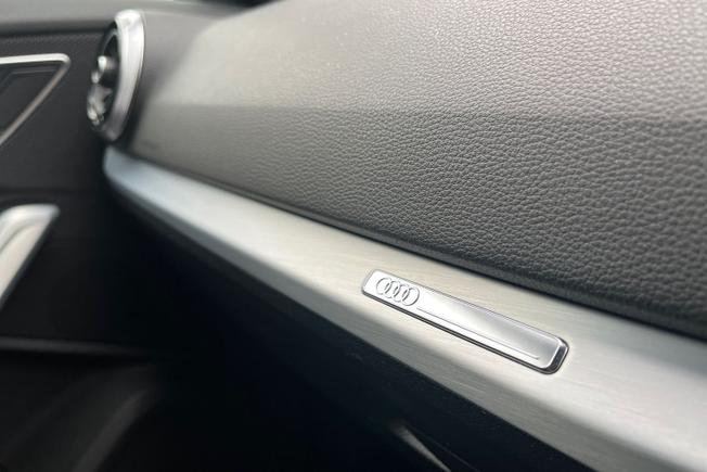 AUDI Q2 Photo 24