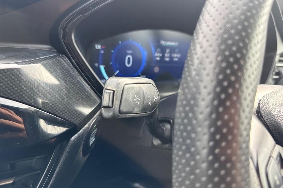 Ford KUGA Photo autoimg-c1ba5be1a2c5857f2d0293083fdbd81009426450.jpg