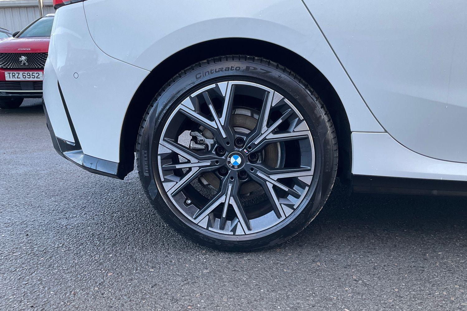 BMW 1 SERIES Photo 7