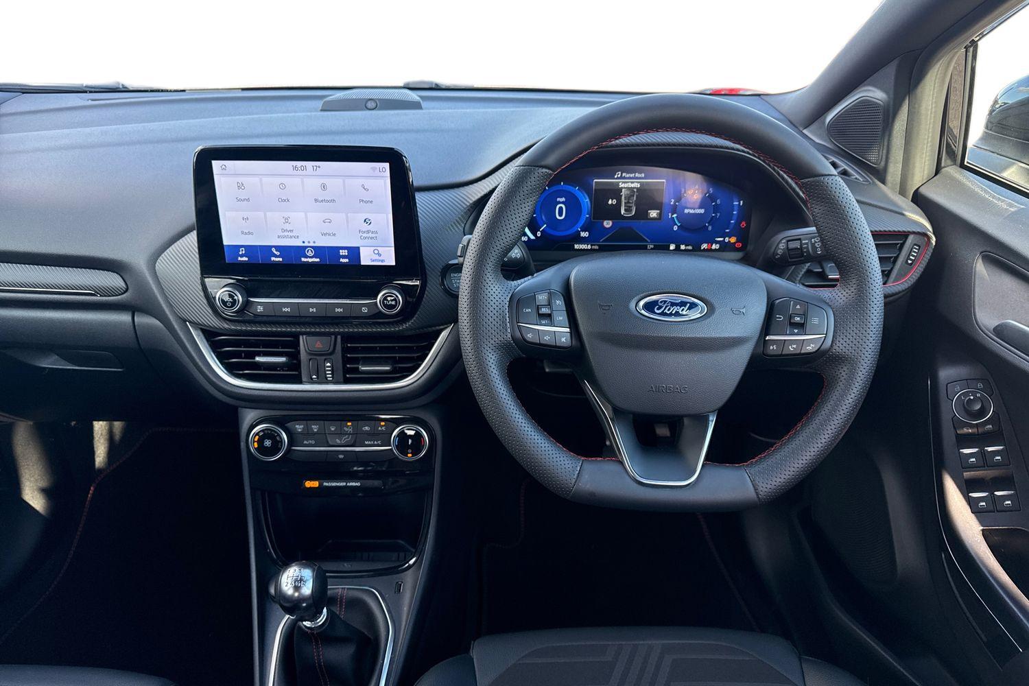 Ford PUMA Photo 10