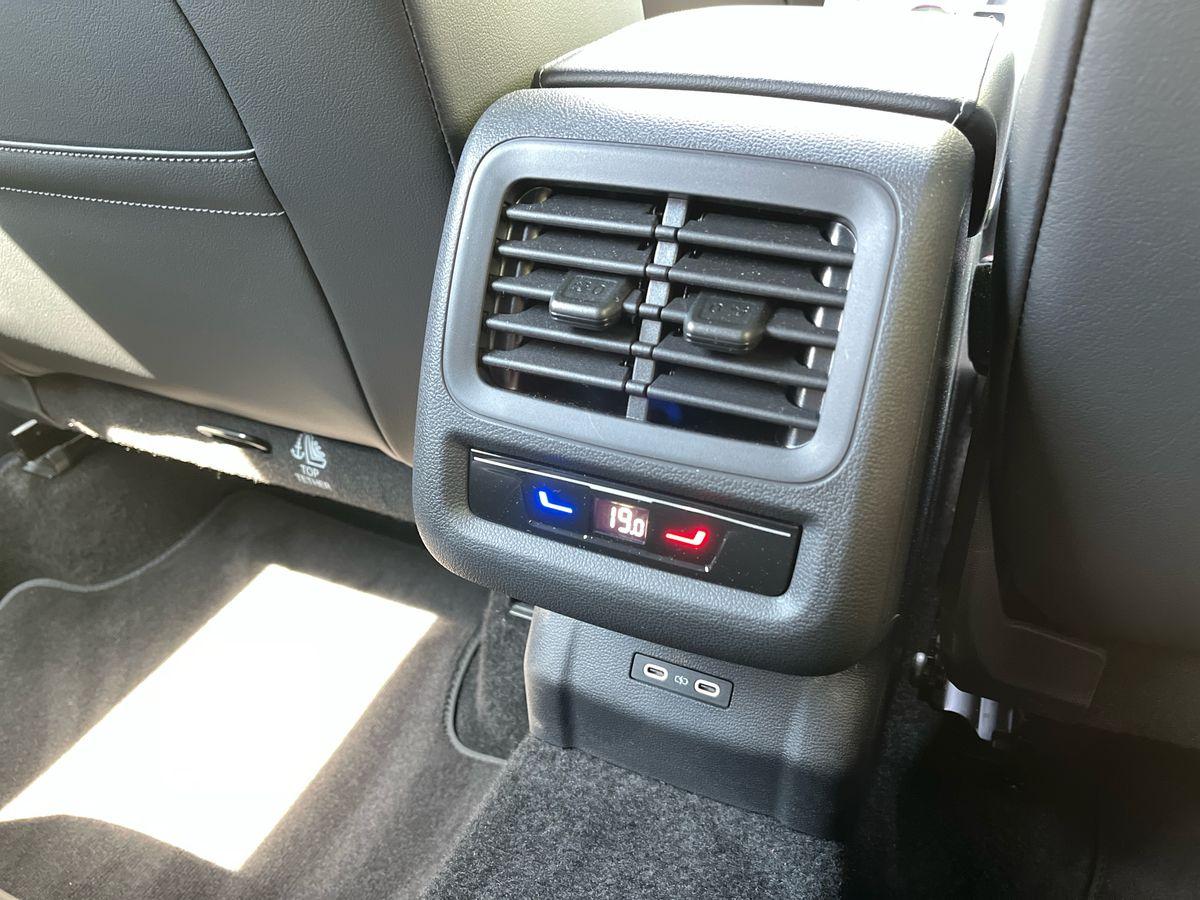 Volkswagen T-Roc Photo autoimg-c1be92594d57d205c3035cf0eccdf23377780ef4.jpg