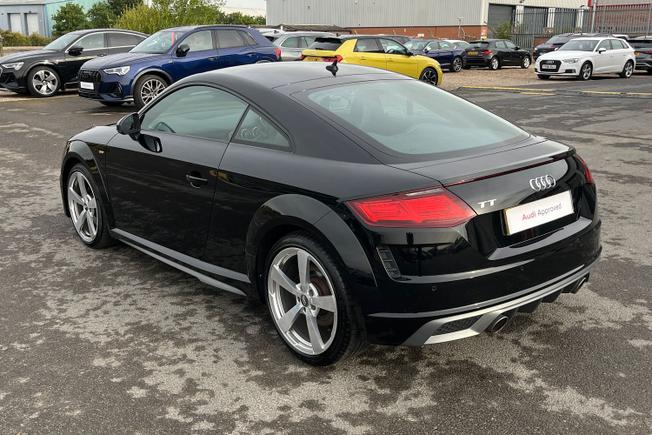 Audi TT Photo 27