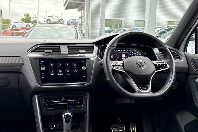 VOLKSWAGEN Tiguan Photo 42
