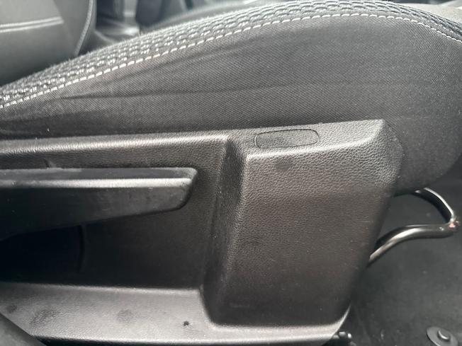 DACIA Duster Photo 24