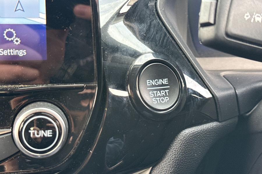 Ford FIESTA Photo autoimg-c1dca4199f46f46f2e895f96c237f23ed248c5c3.jpg