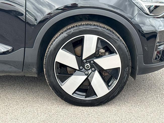 VOLVO Xc40 Photo 5
