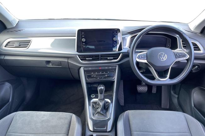 VOLKSWAGEN T-Roc Photo 10