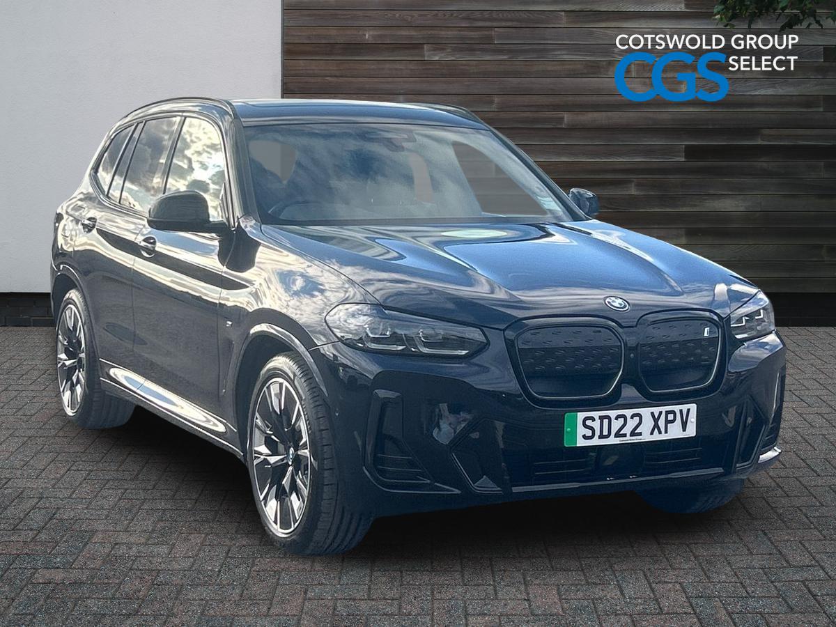 2022 BMW IX3