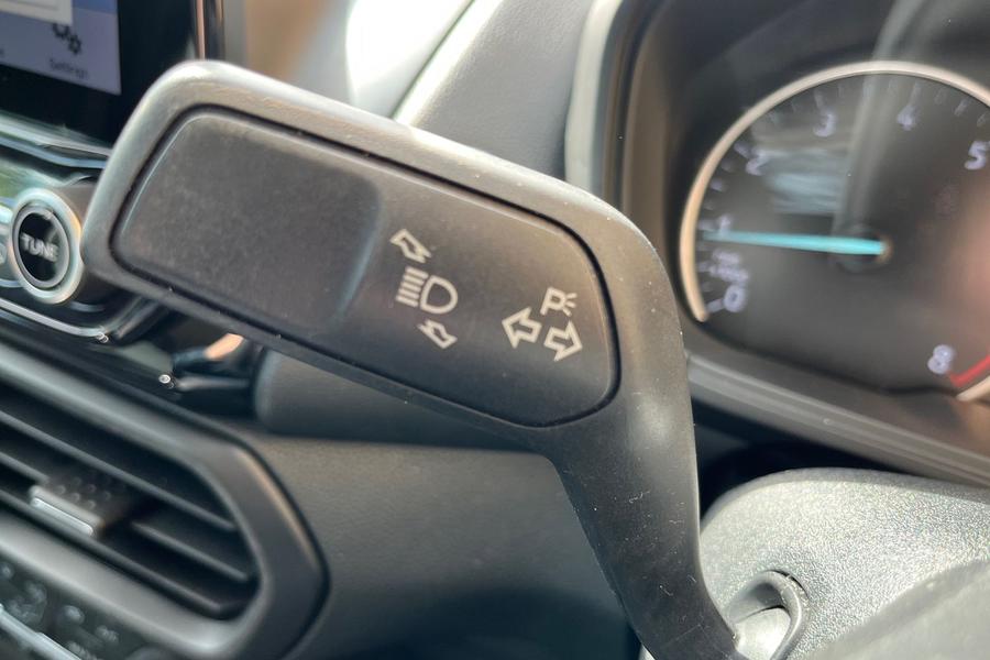 Ford ECOSPORT Photo autoimg-c1e12099adcef61235caa3c3b4bcffe42ba1d4f1.jpg