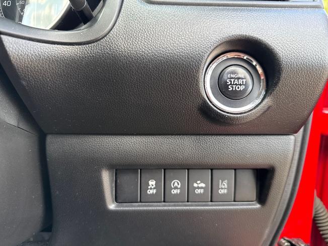 SUZUKI Swift Photo 26