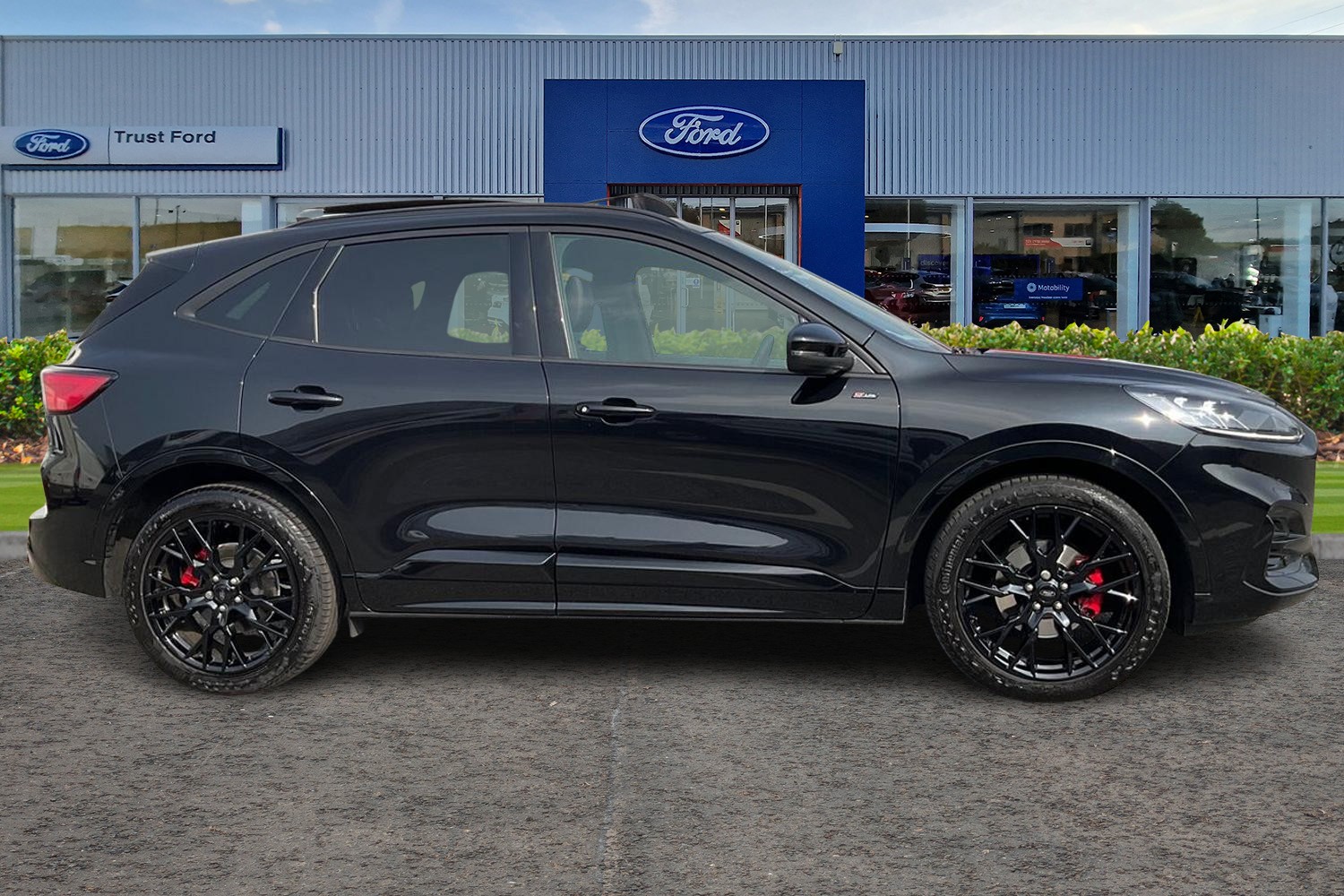 Ford Kuga Photo 2