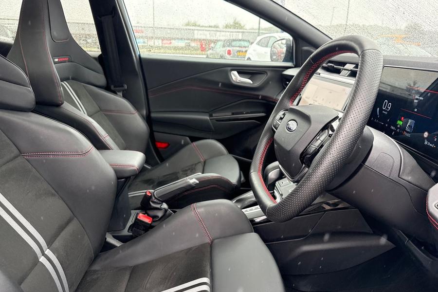Ford PUMA Photo autoimg-c1ec4766aa89368814a4b2a8351a814681ea8dd5.jpg