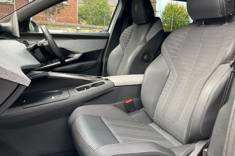 Used Peugeot 5008 19