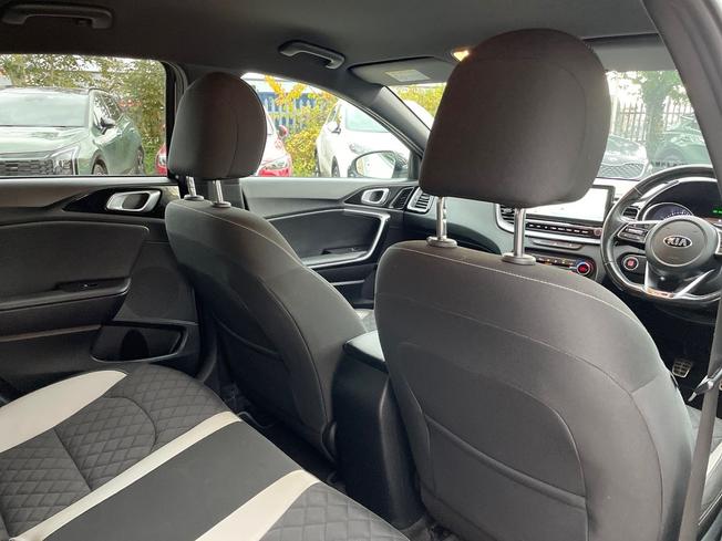 KIA Ceed Photo 30