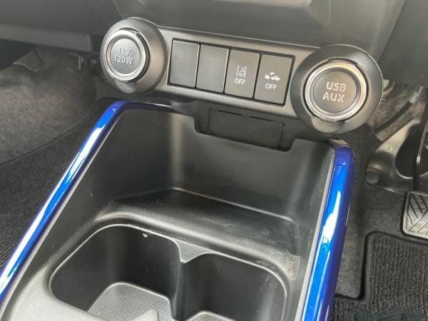 Suzuki Ignis Photo autoimg-c1f9c96a85d8c96d1d577e7ab57ac1bb2c68e29f.jpg